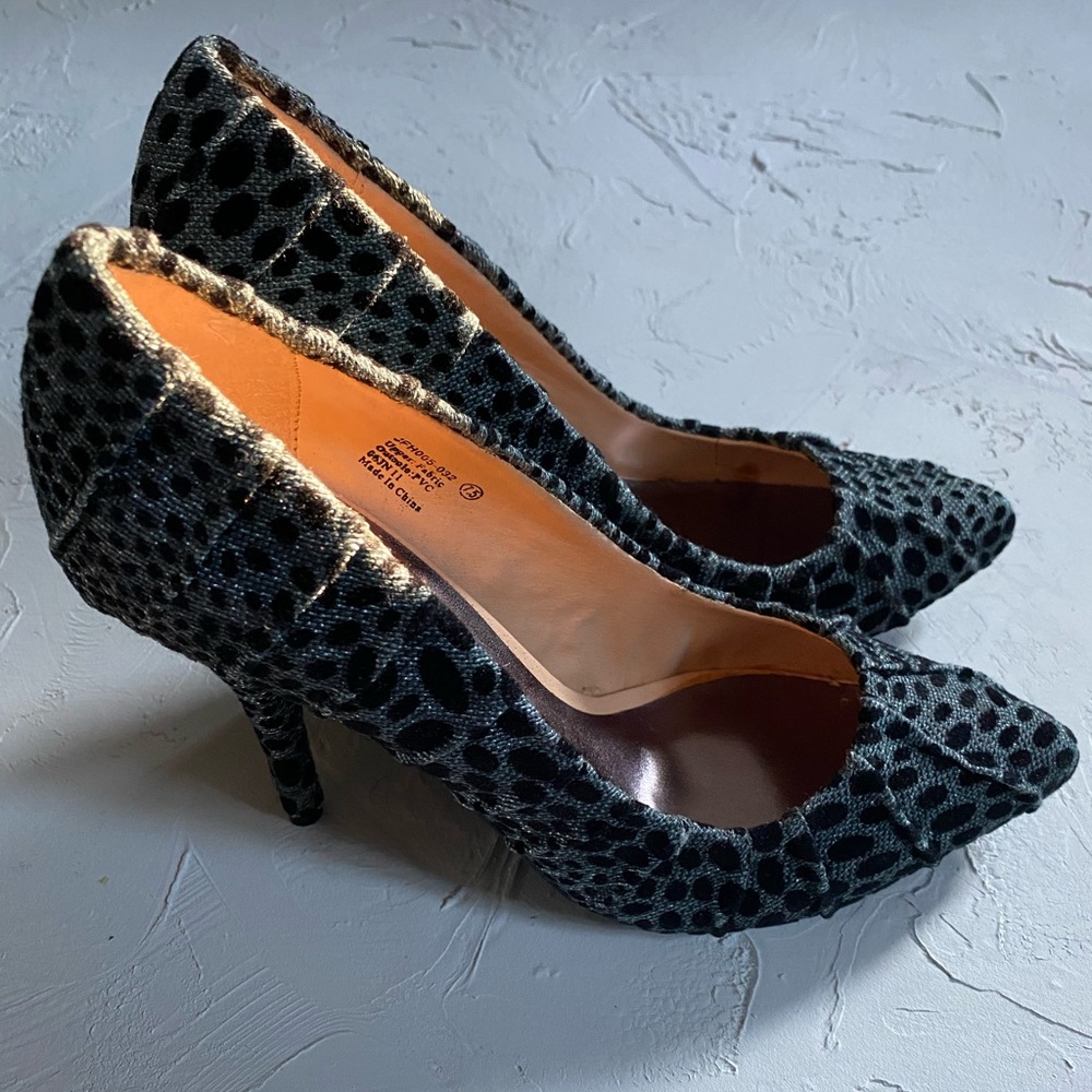 JustFab green grey-black pumps, great for day to night. US 7.5 NEW